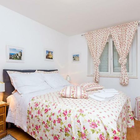 Apartments Captain ดูบรอฟนิก ภายนอก รูปภาพ