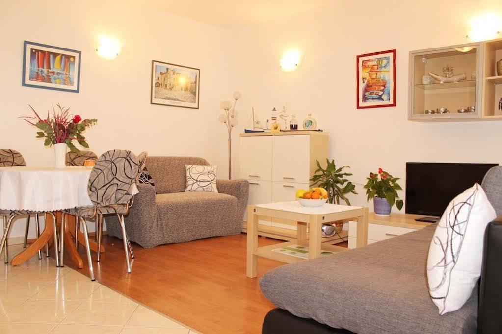 Apartments Captain ดูบรอฟนิก ภายนอก รูปภาพ