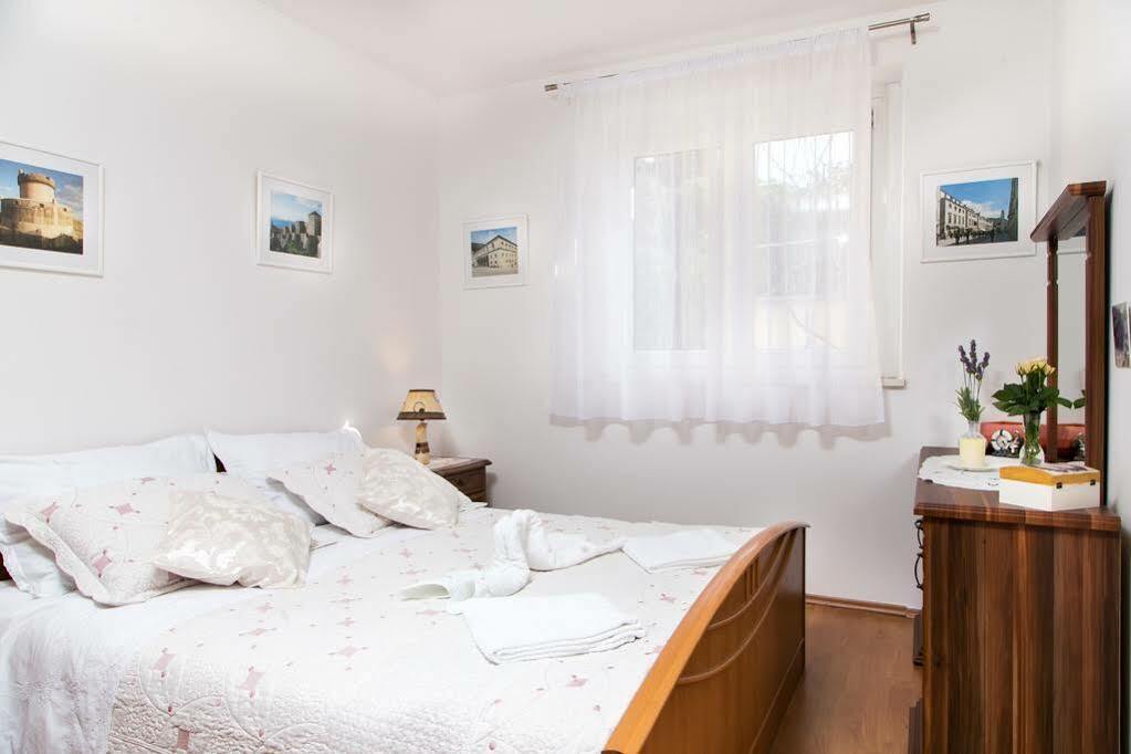 Apartments Captain ดูบรอฟนิก ภายนอก รูปภาพ