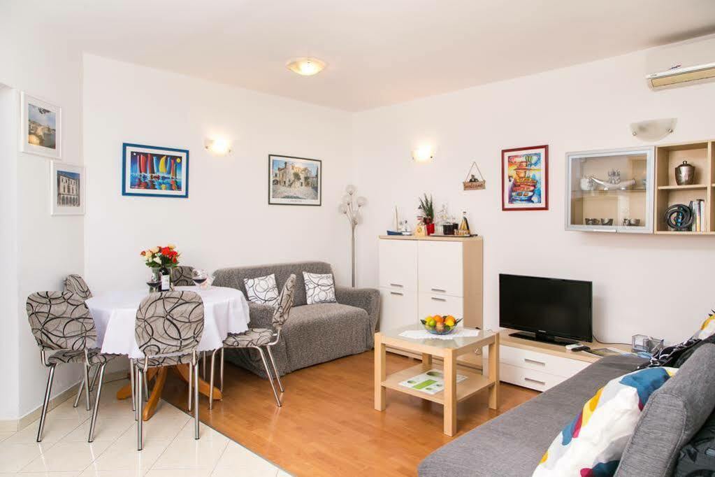 Apartments Captain ดูบรอฟนิก ภายนอก รูปภาพ