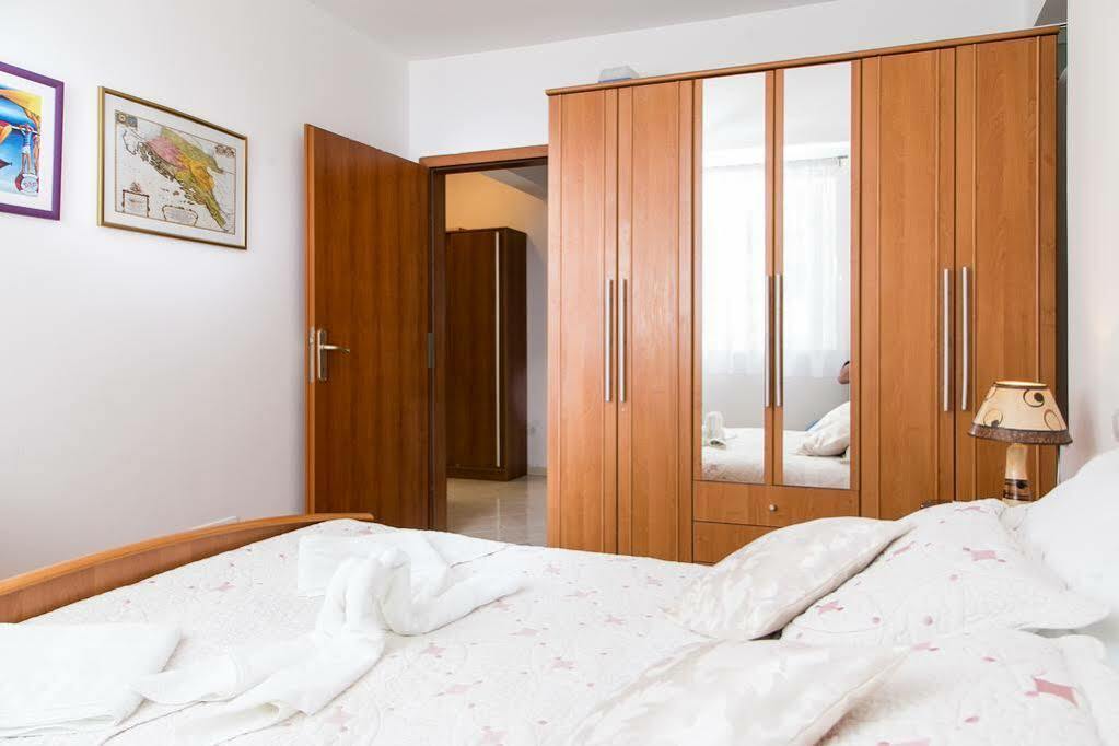 Apartments Captain ดูบรอฟนิก ภายนอก รูปภาพ