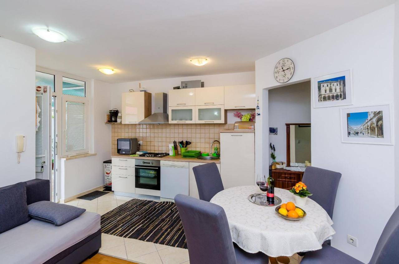 Apartments Captain ดูบรอฟนิก ภายนอก รูปภาพ